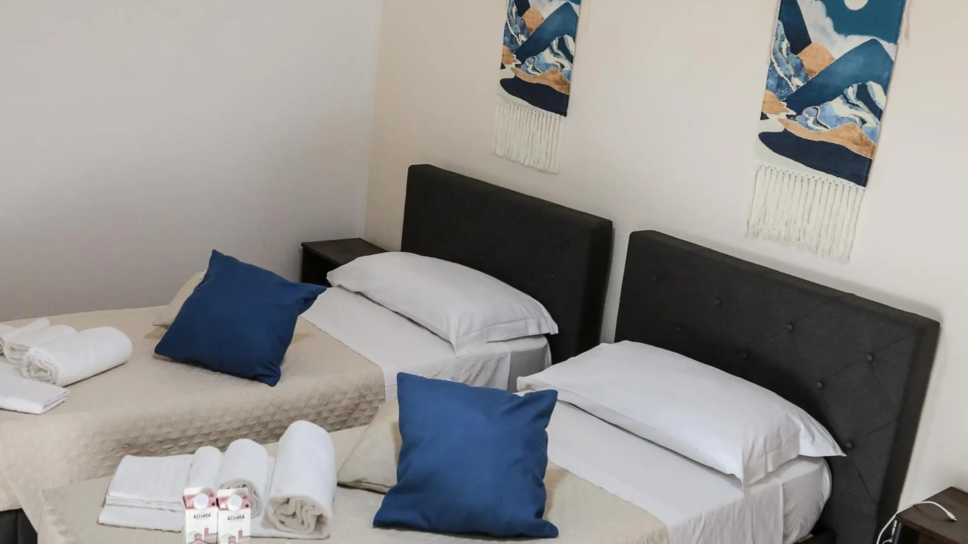 Guest House Bagnolo Bagnolo in Piano Italy