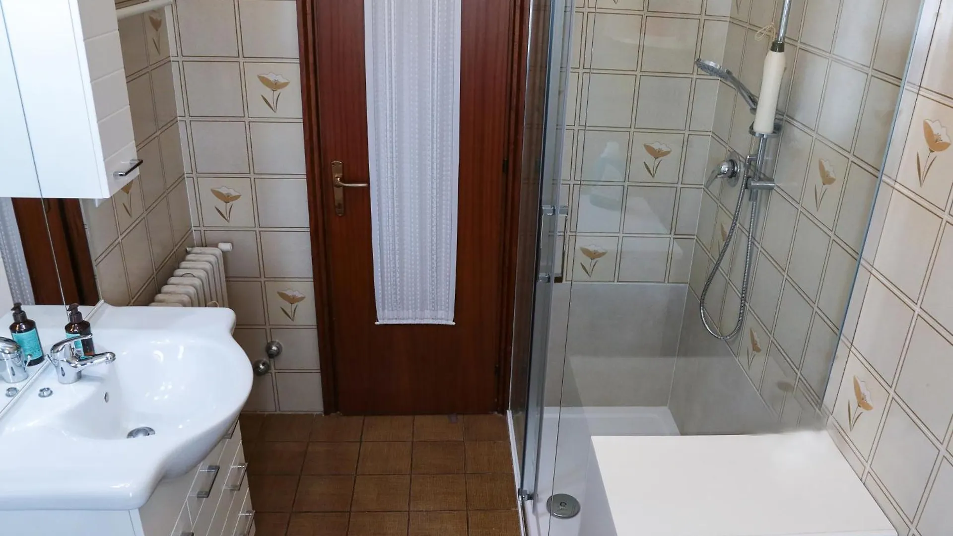 Guest House Bagnolo Bagnolo in Piano